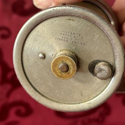 Takapart Model 480 Fishing Reel