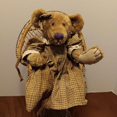 BOYDS BEARS AND MORE