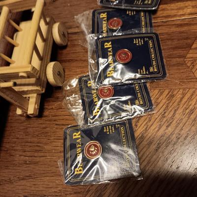 BOYDS BEARS AND MORE