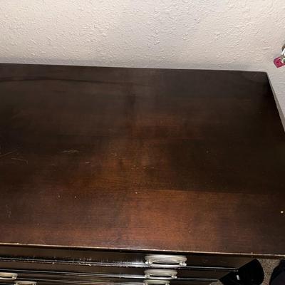 RIVERS EDGE 5 DRAWER DRESSER