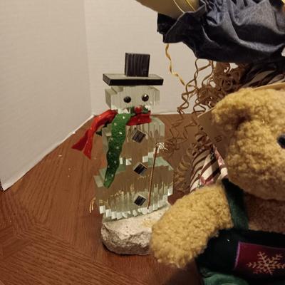 FENTON SANTA AND MORE