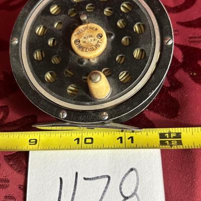 Pflueger Medalist Fly fishing Reel