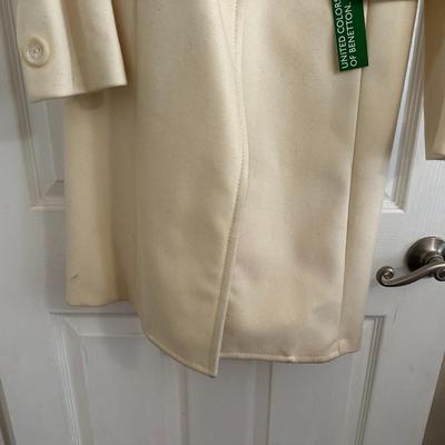 CREAM COLORED LADIES COAT