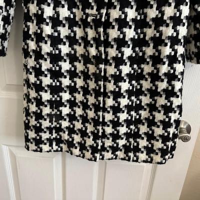 WORTHINGTON LADIES COAT