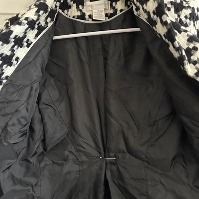 WORTHINGTON LADIES COAT