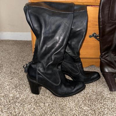 SIZE 6 HEELED BOOTS