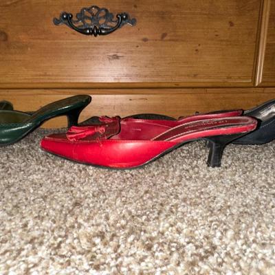 SIZE 6 HEELED LADIES SHOES