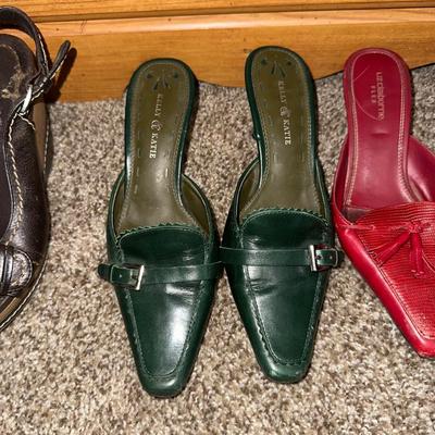 SIZE 6 HEELED LADIES SHOES