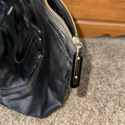 VICTORIA SECRETS LARGE HANDBAG