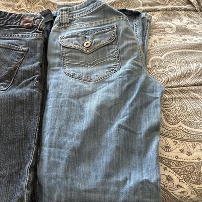 LADIES JEANS