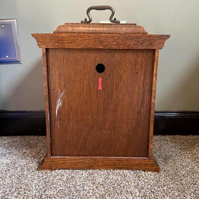 LINDEN 8-DAY TRIPLE CHIME CLOCK