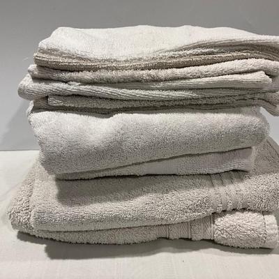 Sale Photo Thumbnail #360: .