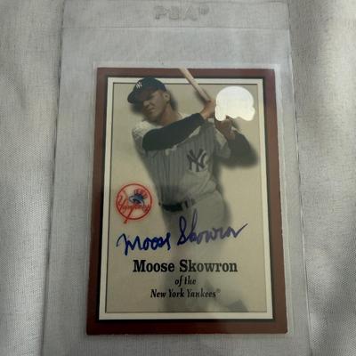 Sale Photo Thumbnail #152: Signed Moose Skowron Yankees Card