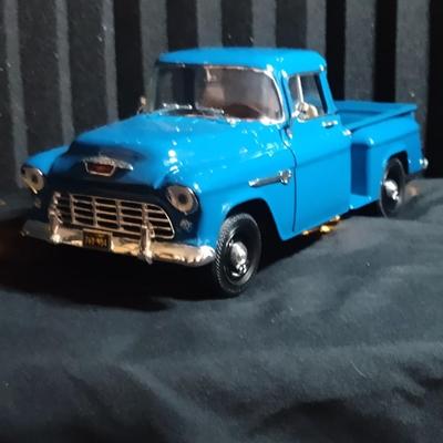 1958 CHEVY PICKUP TRUCK DIE-CAST MODEL