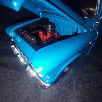 1958 CHEVY PICKUP TRUCK DIE-CAST MODEL