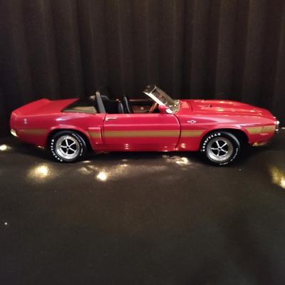 1969 SHELBY GT-500 CONVERTIBLE DIE-CAST MODEL