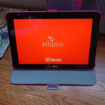 ELLIPSIS ANDROID TABLET WITH CASE PLUS A PERSONAL FAN