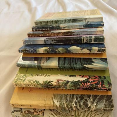 Sale Photo Thumbnail #280: Vintage Readers Digest - lot of 9, 1976