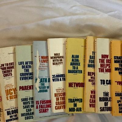 Sale Photo Thumbnail #300: Vintage Readers Digest - lot of 12 - 1981