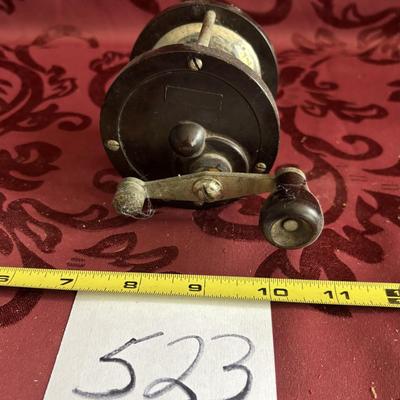 Vintage HI Utica NY Fishing Reel