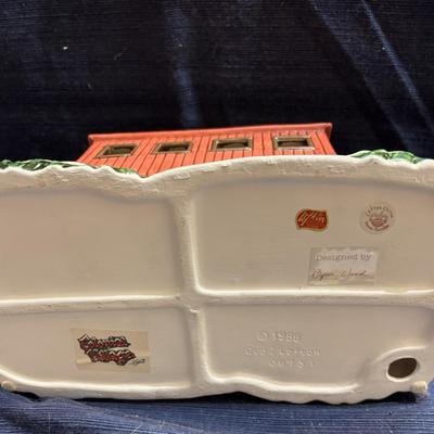 Left on Colonial Village Sweetheart Covered Bridge