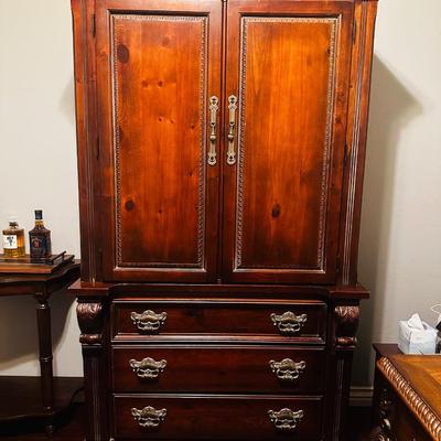 Solid wood Armoire