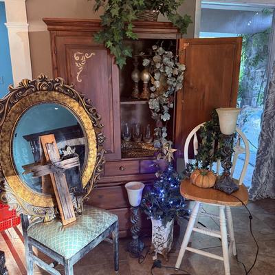 Sale Photo Thumbnail #32: NO CHERRY PICKING or taking ONLY the items you want and leaving the rest or you will be banned! Please arrive with enough time to load. Bring boxes/any tools to assemble /dolly/people to help load/etc.
- Questions? Call Candice at 9183462284 or email us.