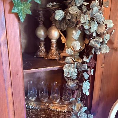 Sale Photo Thumbnail #34: NO CHERRY PICKING or taking ONLY the items you want and leaving the rest or you will be banned! Please arrive with enough time to load. Bring boxes/any tools to assemble /dolly/people to help load/etc.
- Questions? Call Candice at 9183462284 or email us.