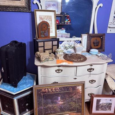 Sale Photo Thumbnail #57: NO CHERRY PICKING or taking ONLY the items you want and leaving the rest or you will be banned! Please arrive with enough time to load. Bring boxes/any tools to assemble /dolly/people to help load/etc.
- Questions? Call Candice at 9183462284 or email us.