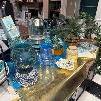 Sale Photo Thumbnail #106: NO CHERRY PICKING or taking ONLY the items you want and leaving the rest or you will be banned! Please arrive with enough time to load. Bring boxes/any tools to assemble /dolly/people to help load/etc.
- Questions? Call Candice at 9183462284 or email us.