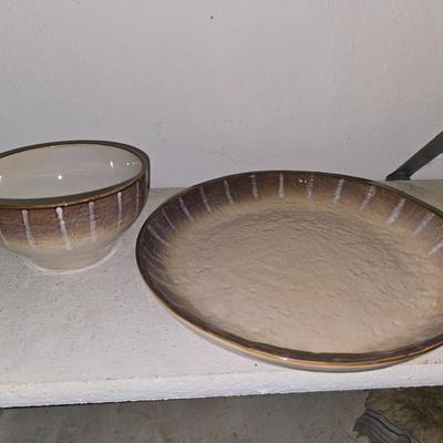 Dish set pair