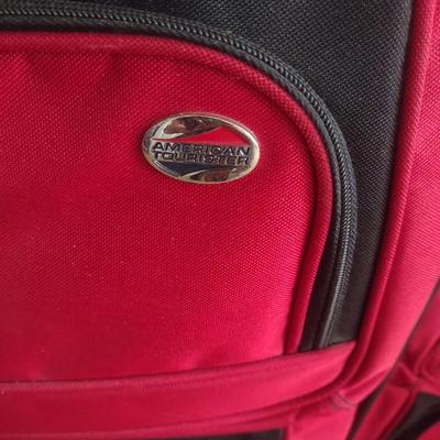AMERICAN TOURISTER LUGGAGE SET