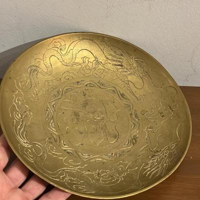 Antique Chinese Export Brass Dragon Engraved Bowl, Early 20th Century
