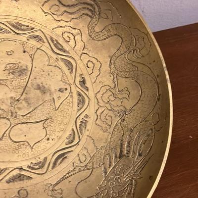 Antique Chinese Export Brass Dragon Engraved Bowl, Early 20th Century