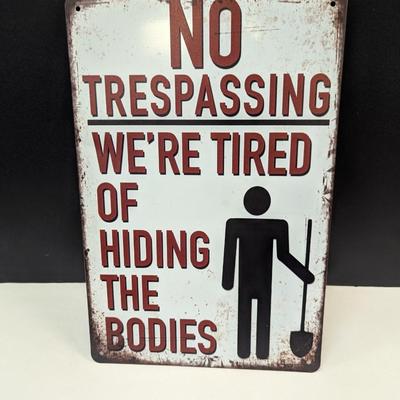 11 3/4" x 8" Metal Sign