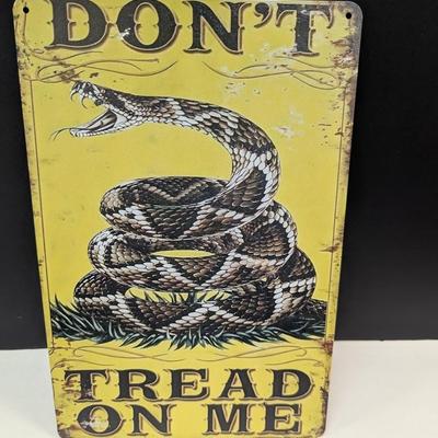 11 3/4" x 8" Metal Sign