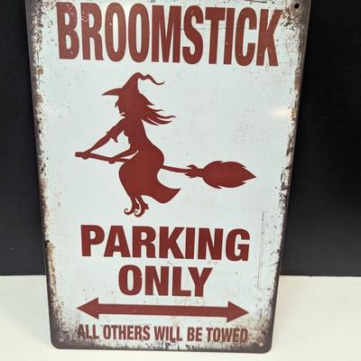 11 3/4" x 8" Metal Sign