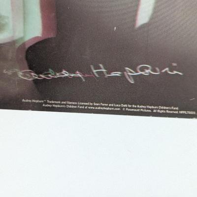 Audrey Hepburn Breakfast At Tiffany's 3-D Hologram Pyramid Poster 17" x 11"