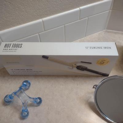 HOT TOOLS 3/4" CURLING IRON, PRO NAIL LAMP, MASSAGER AND MIRROR