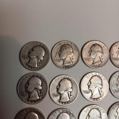 40 WASHINGTON SILVER QUARTERS, MIXED YEARS