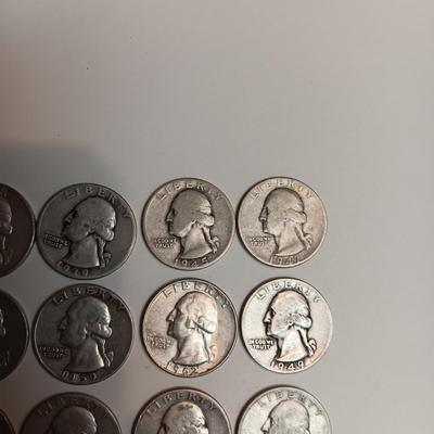 40 WASHINGTON SILVER QUARTERS, MIXED YEARS