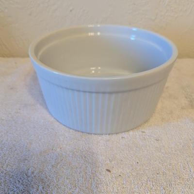 Sale Photo Thumbnail #166: Heavy thick ceramic bowl- white stoneware