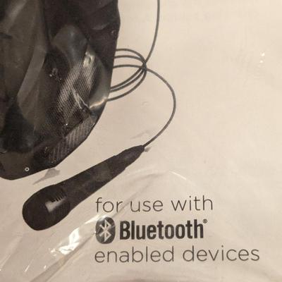 Sale Photo Thumbnail #275: Karaoke speaker and microphone
it says it works with Bluetooth.