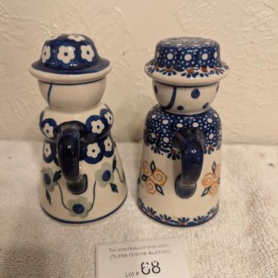 Sale Photo Thumbnail #411: set of porcelain salt and pepper shakers made in Poland