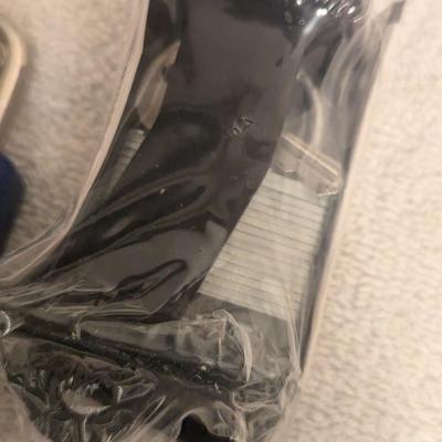 Sale Photo Thumbnail #433: lot of 3 padlocks