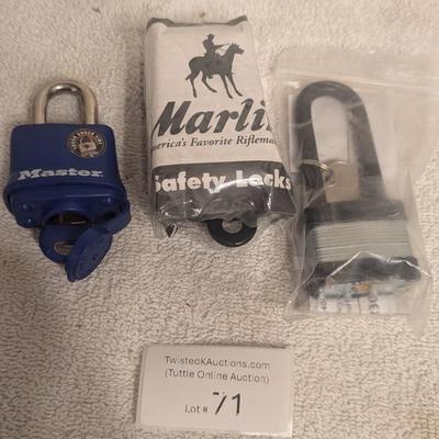 Sale Photo Thumbnail #434: lot of 3 padlocks