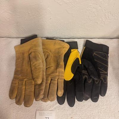 Sale Photo Thumbnail #441: bundle of gloves