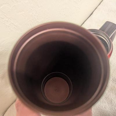 Sale Photo Thumbnail #455: 2 Coffee cups