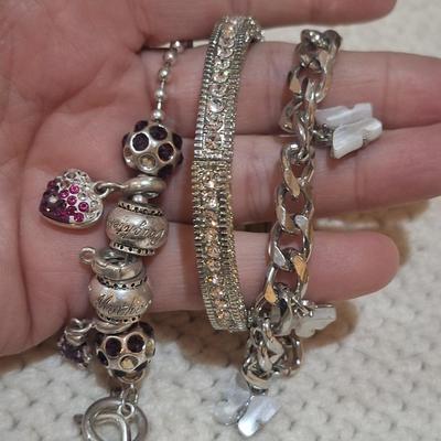 Sale Photo Thumbnail #549: bracelet bundle