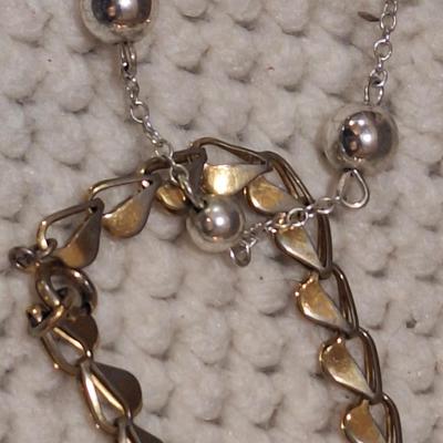 Sale Photo Thumbnail #567: none have working batteries, some may have damage, see all photos.